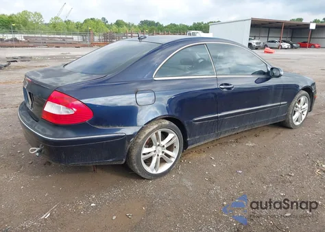 2007 Mercedes-Benz Clk 350 из США, поврежденный, VIN WDBTJ56H27F211775
